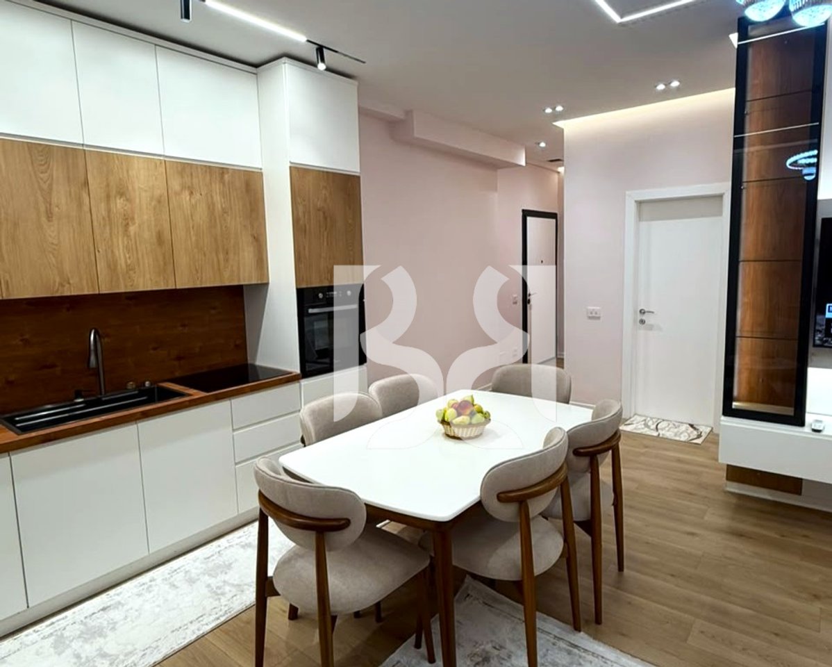 Appartamento 2+1 in Affitto nella Residenza Porta – Tirana e Re, Sauk