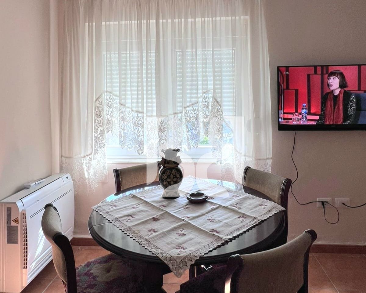 APPARTAMENTO IN AFFITTO 2+1 VICINO ALL'AMBASCIATA AMERICANA, TIRANA