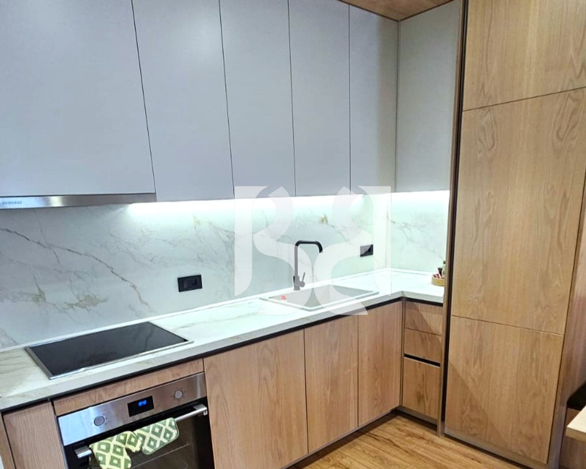 APARTAMENT 1+1 ME QIRA TE GOLDEN TOWER – MINE PEZA, TIRANË | 900 € / muaj*