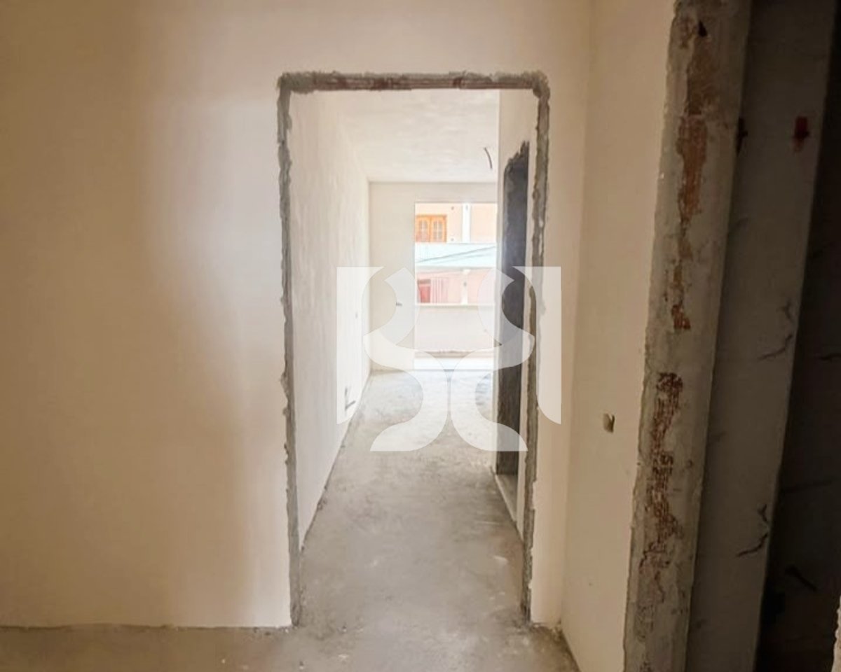 APARTAMENT 2+1+2 PER SHITJE NE KAMEZ