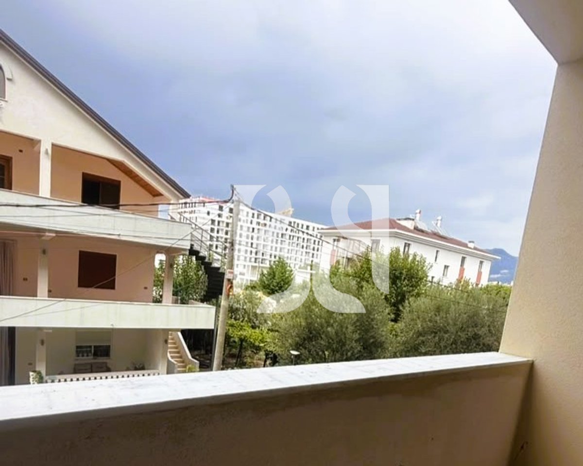 APARTAMENT 2+1+2 PER SHITJE NE KAMEZ