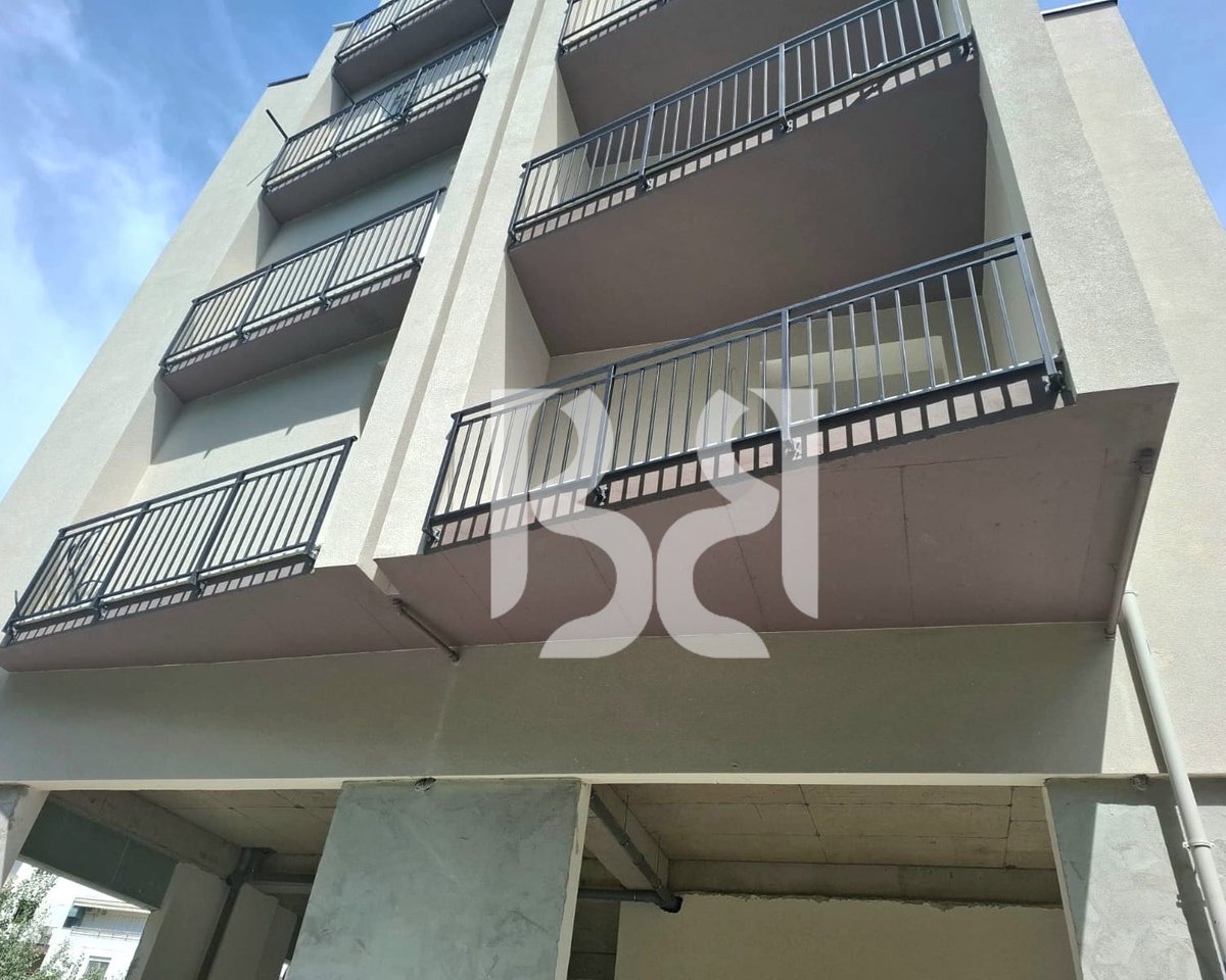 APARTAMENT 3+1 PËR SHITJE NË LIQENIN E THATË, TIRANË