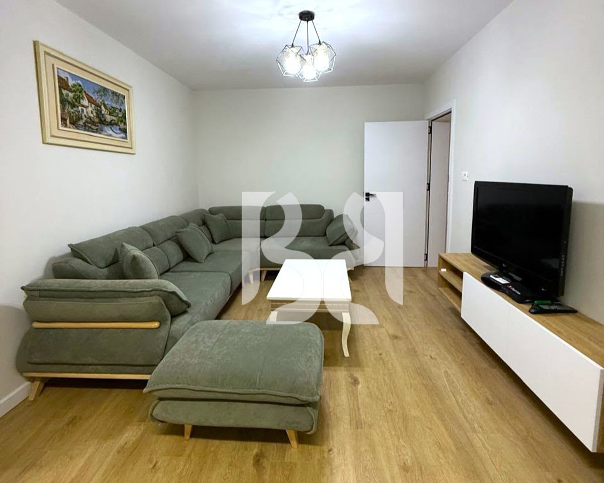 AFFITTASI APPARTAMENTO 2+1 | MEDRESEJA, TIRANA | PALAZZO ESISTENTE | 5° PIANO | 62.000 LEK/MESI