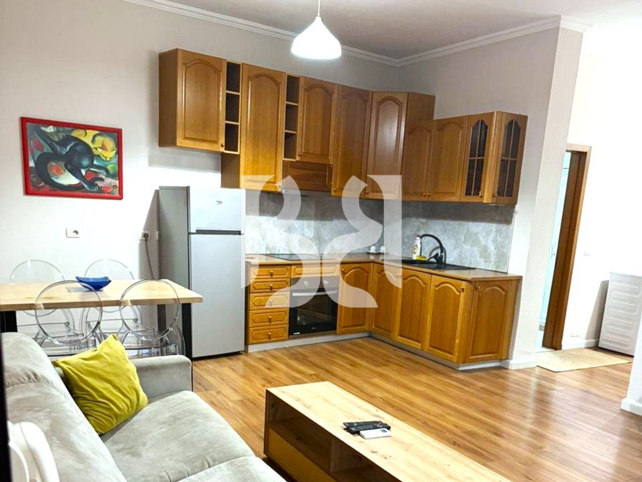 Appartamento 1+1 in affitto su Viale Zogu i Parë | 650 €/mese