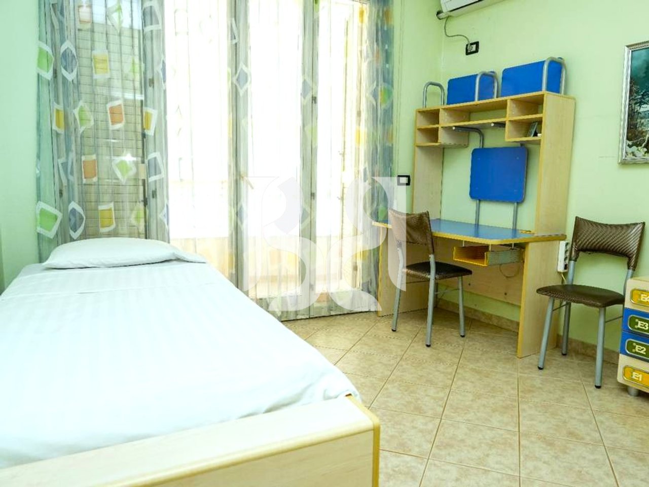 Apartment 3+1 for Rent on Zogu i Parë Boulevard | 1,000 €/Month