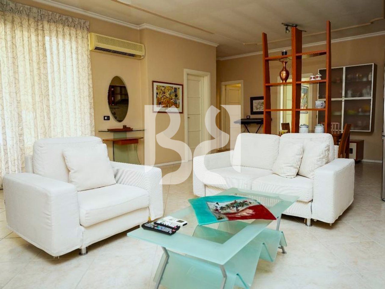 Apartment 3+1 for Rent on Zogu i Parë Boulevard | 1,000 €/Month
