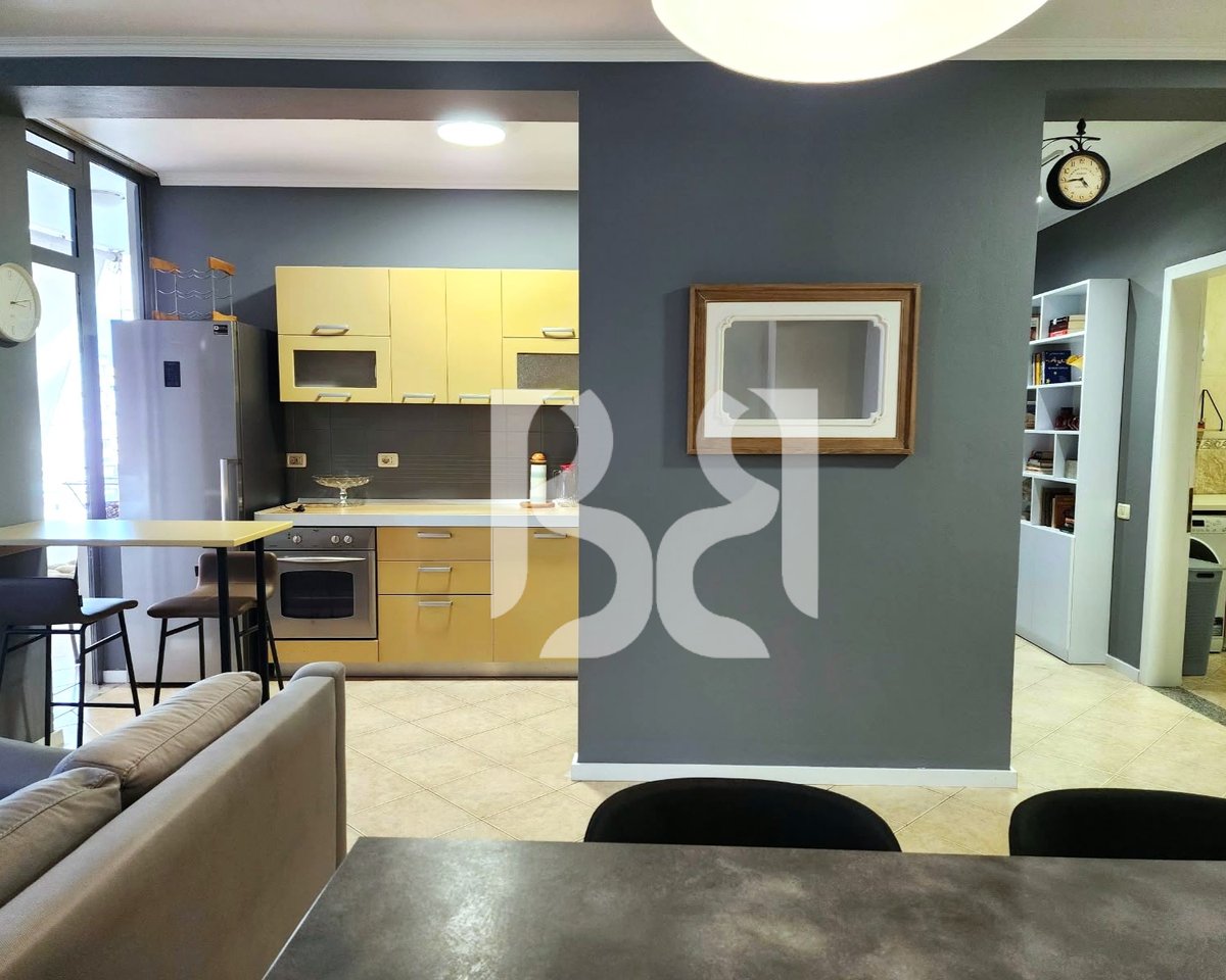 JEPET ME QIRA APARTAMENT 2+1+2 | Rruga “George W. Bush” | KATI 9 | 900 €/MUAJ