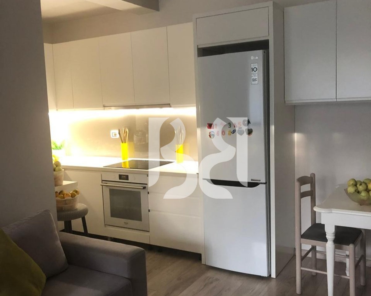 APARTAMENT 2+1+2 ME QERA PRANE SHESHIT WILSON**