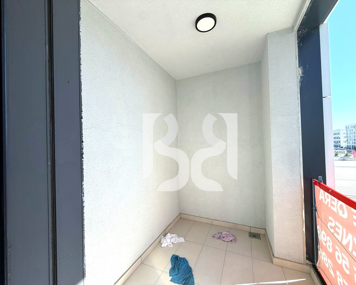 Zyrë me Qira në Kompleksin Akses Tirana – Ish-Dogana | 118 m² | Kati 3 | 80,000 Lekë/Muaj