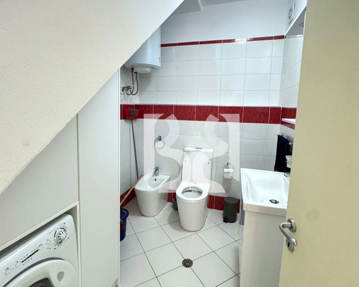 Duplex 2+1 in Affitto a Kodra e Diellit 1 | 1.000 €/Mese