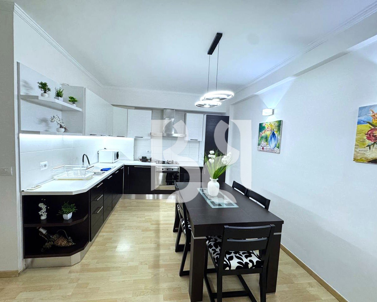 Duplex 2+1 in Affitto a Kodra e Diellit 1 | 1.000 €/Mese