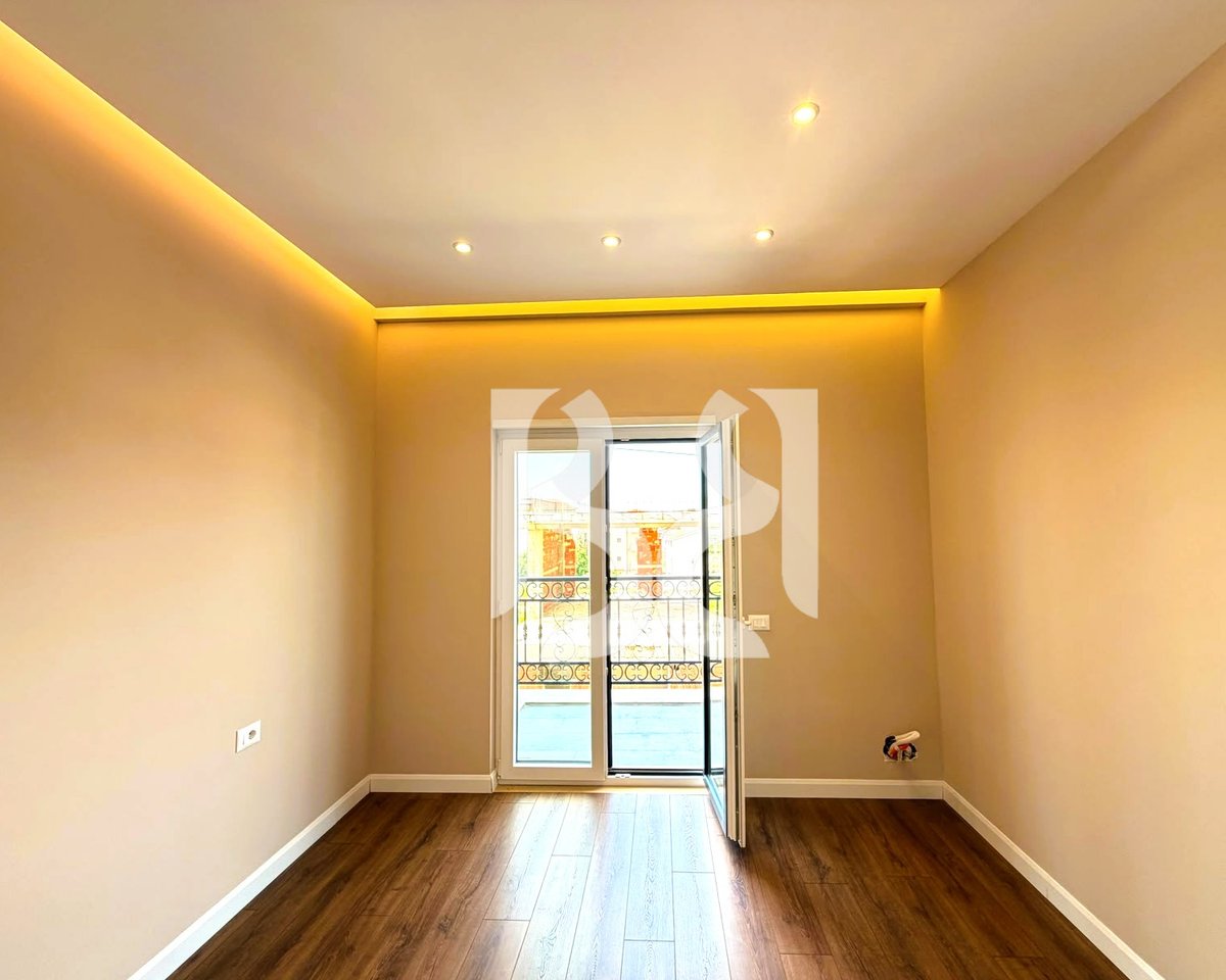 APARTAMENT 1+1 PER SHITJE TE PORTA TIRANA E RE