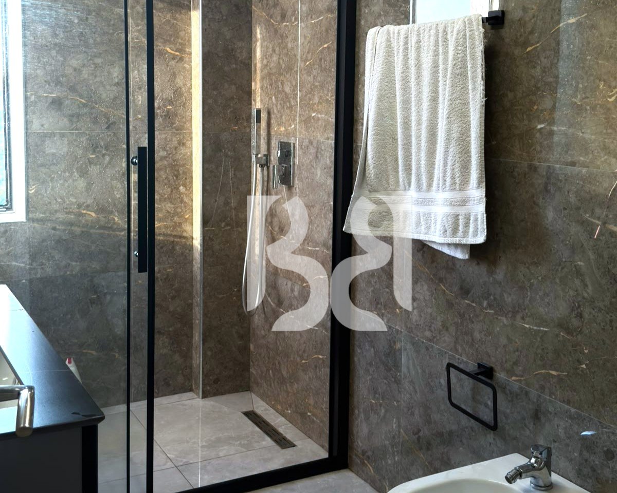 Apartament 1+1 me Qira në Rezidencen LakeLand në Farkë | 60,000 Lekë/Muaj