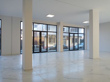 AT PROFARMA BUSINESS SPACE 240M2 FOR SALE!