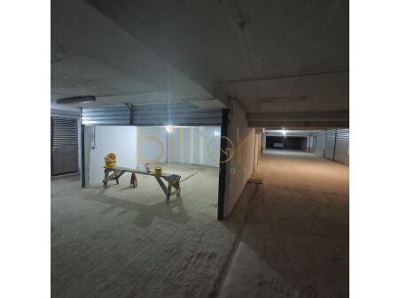 DA ALI DEMI, OFFRIAMO UN GARAGE IN VENDITA!