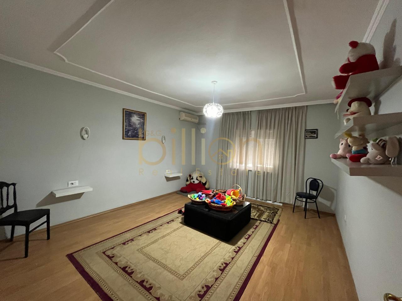 3+1+2 APARTMENT WITH 2 BEDROOMS FOR SALE – MUNICIPALITY OF PARIS, NEAR THE CRYSTAL CENTER!