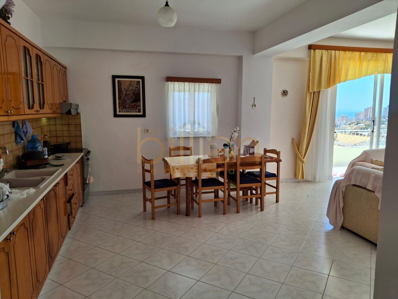 APPARTAMENTO 3+1 IN VENDITA A SARANDË, IN VIA N. 5