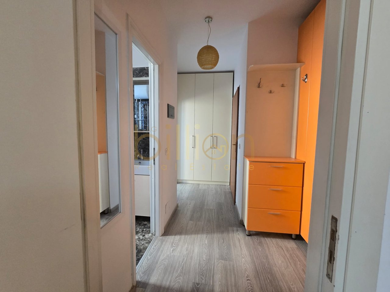 SHITET APARTAMENT 1+1 – QËNDËR