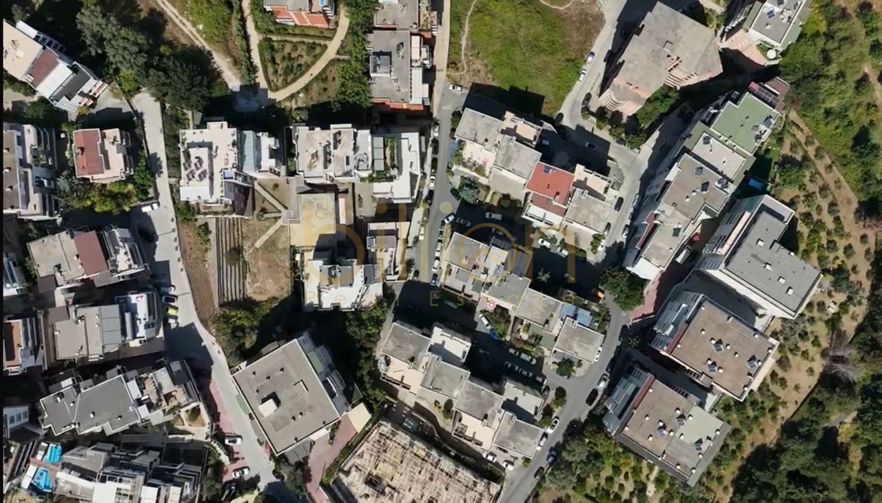 OPPORTUNITY! FOR SALE 2+1 APARTMENT WITH YARD AT IBN COMPLEX, BOTANICAL GARDEN!