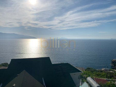 SHITET VILE 4-KATSHE NE VLORE- UJI I FTOHTE