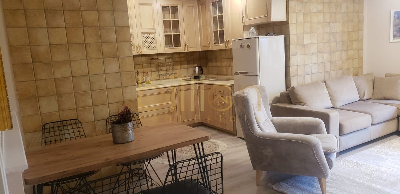 NE QENDER SHITET APARTAMENT 1+1 DHE GARSONIERE !