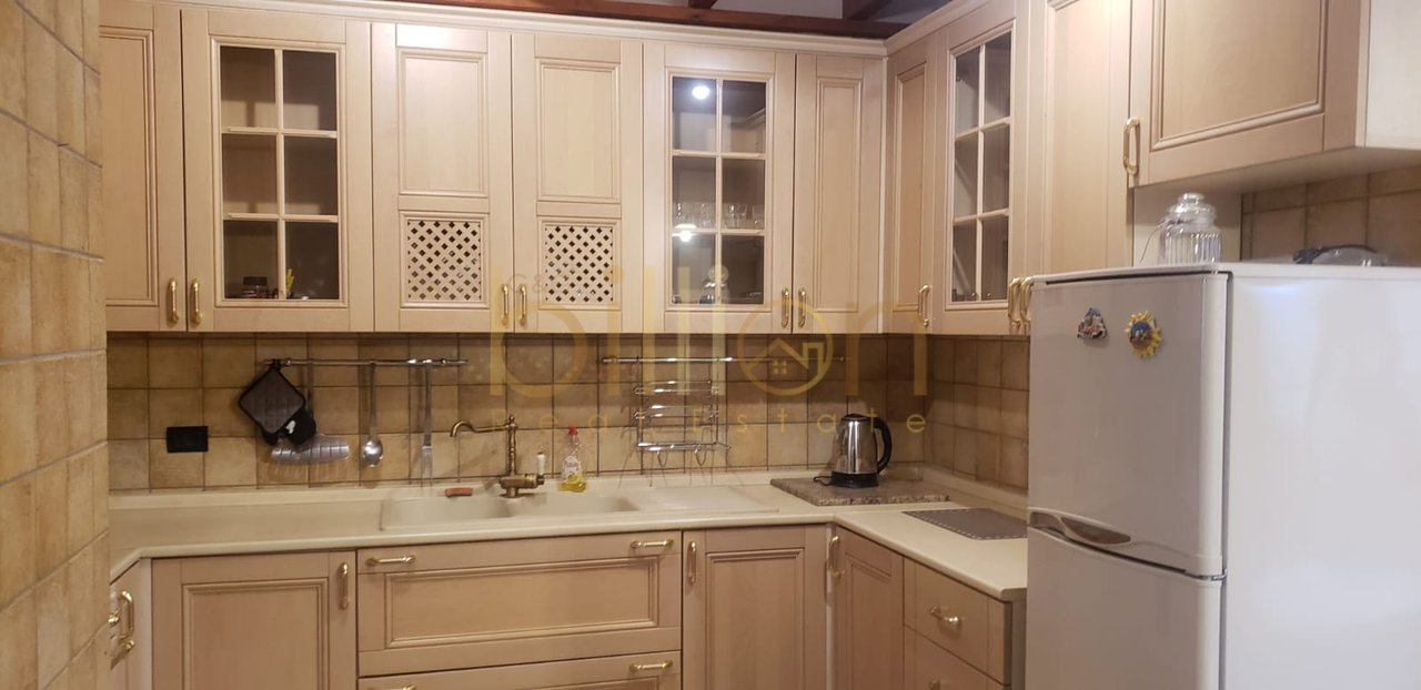 NE QENDER SHITET APARTAMENT 1+1 DHE GARSONIERE !