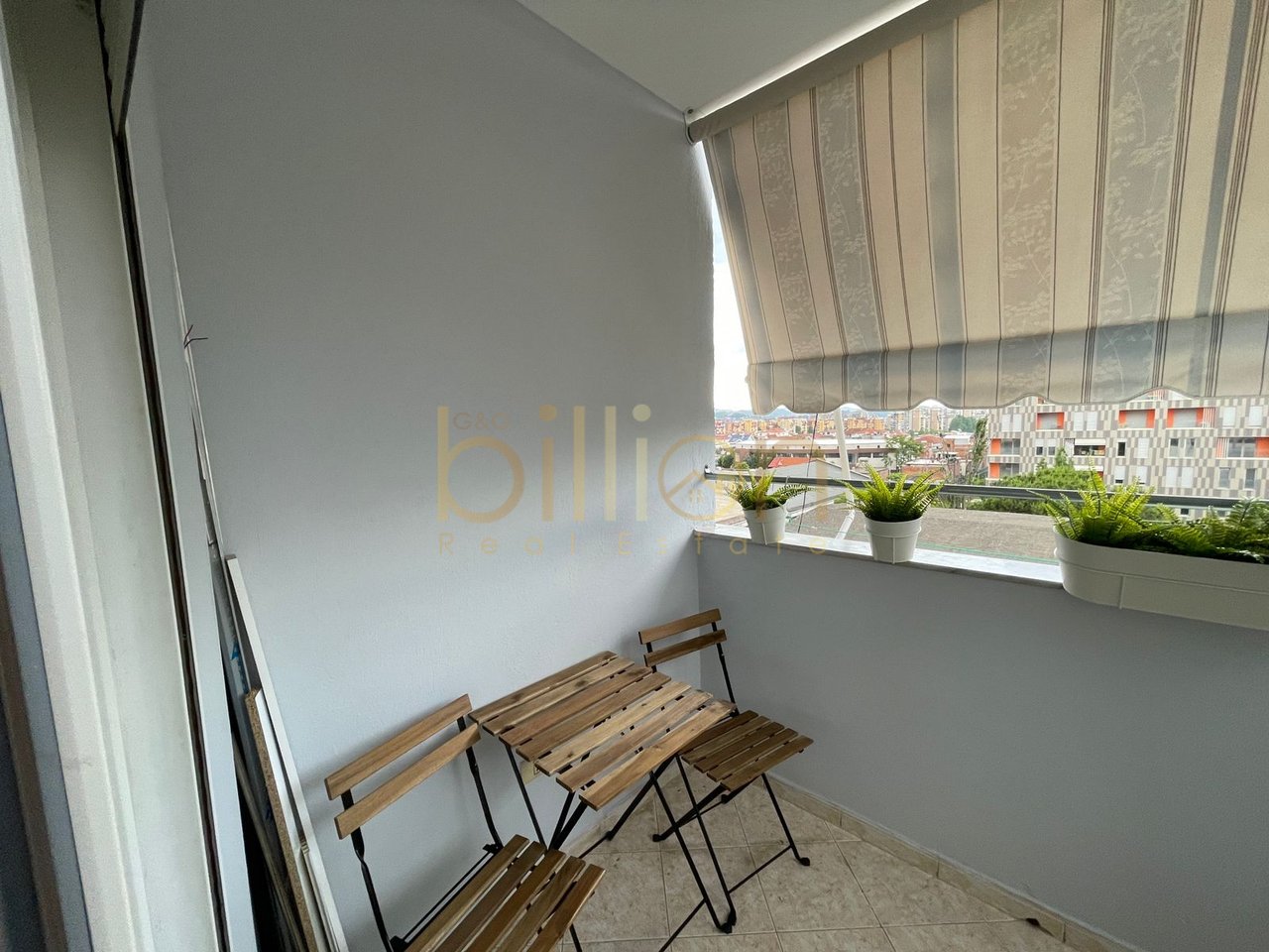 Affittasi Appartamento 2+1+2 – Zogu i Zi, Tirana