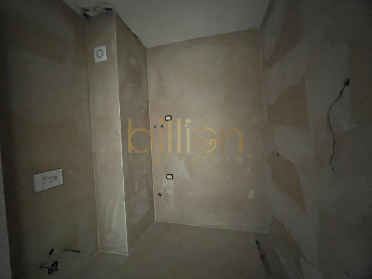 Appartamento 2+1+2 in vendita nell'ex Campo Aviazione