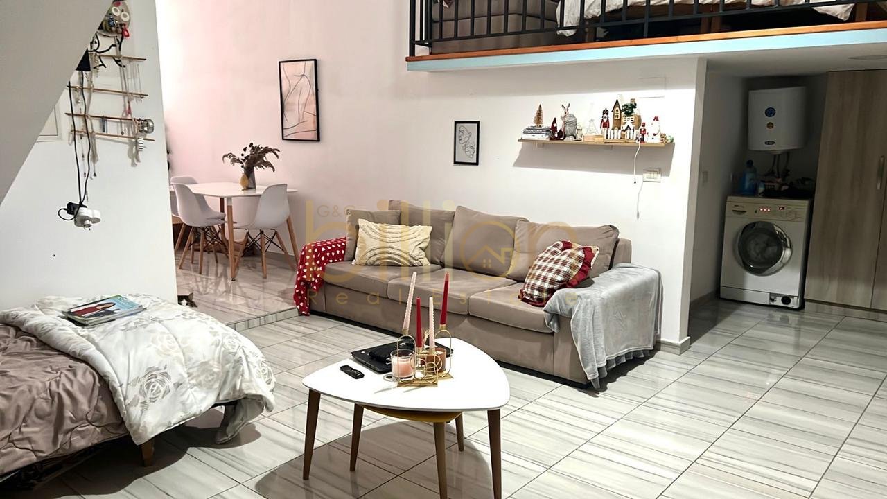 Shitet duplex në zonën e Rrugës "5 Maji"