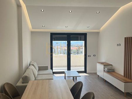 JEPET ME QIRA APARTAMENT 2+1NE FRESK!