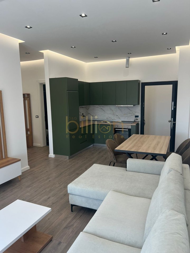 JEPET ME QIRA APARTAMENT 2+1NE FRESK!