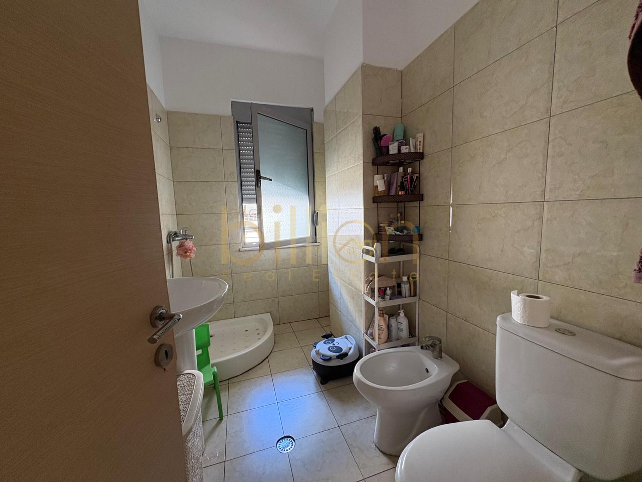 EKSKLUZIVE! SHITET APARTAMENT 2+1+2 TEK KOMPLEKSI EJA STUDIO,ASTIR!