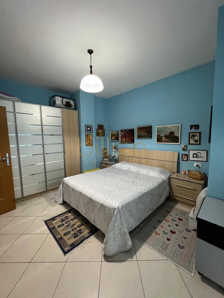 SHITET APARTAMENT 2+1 TEK ZOGU I ZI!