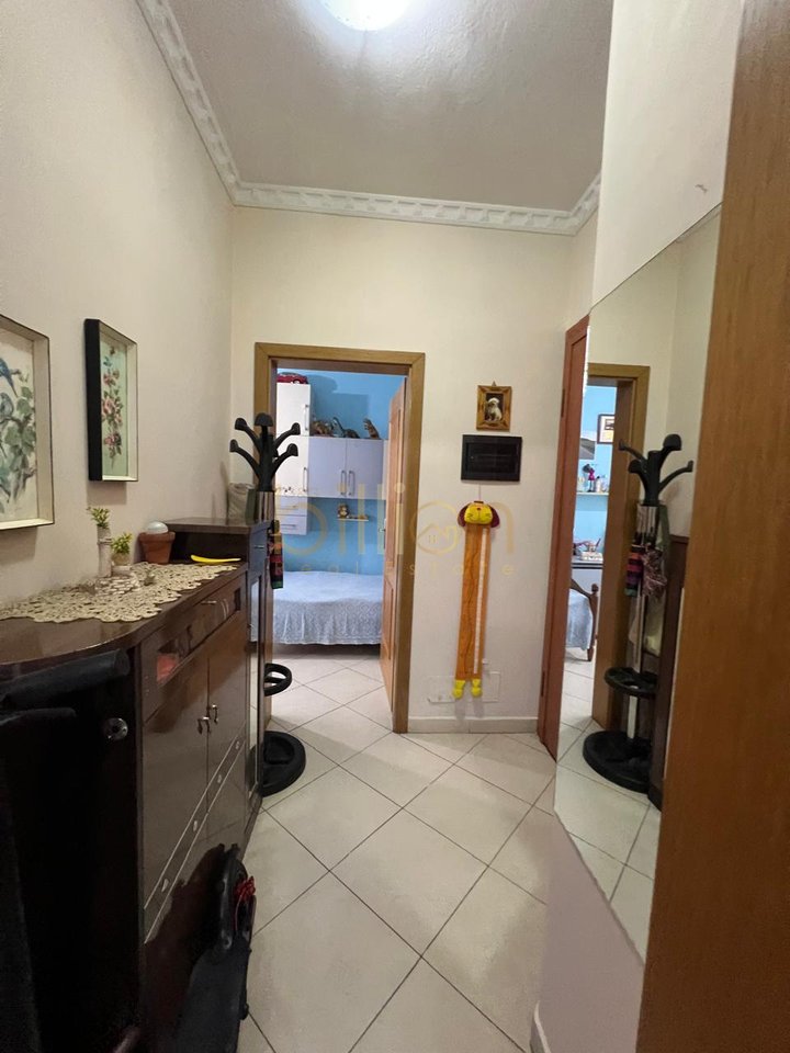 SHITET APARTAMENT 2+1 TEK ZOGU I ZI!