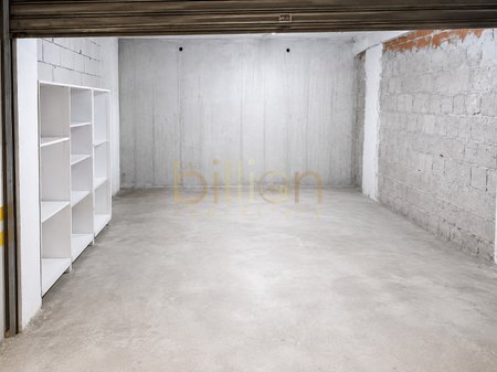 GARAGE FOR SALE, MIGJENI BOULEVARD, ASTIR