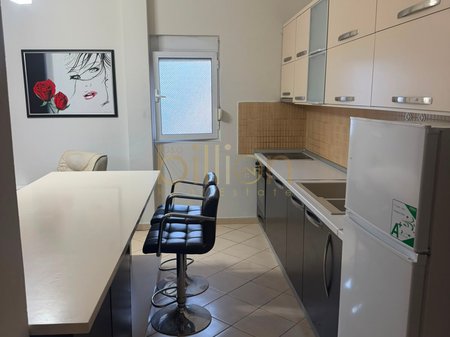 JEPET APARTAMENT ME QIRA 1+1 PRANE EKONOMIKUT