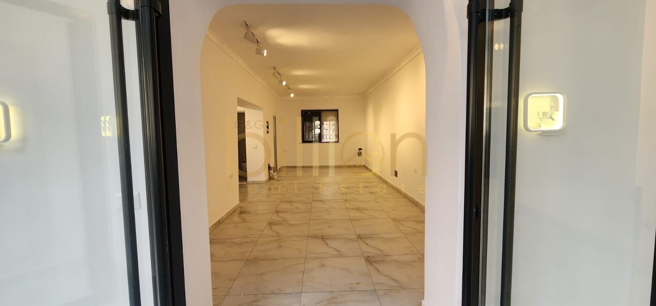 LOCALE COMMERCIALE IN AFFITTO, XHAMLLIKU
