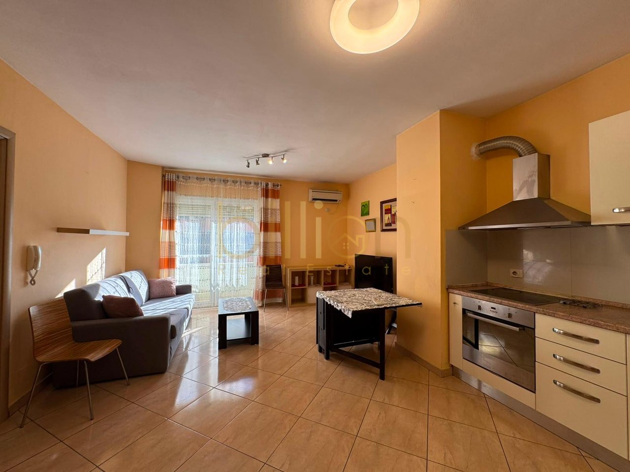 JEPET ME QIRA APARTAMENT 1+1 TEK ATSH