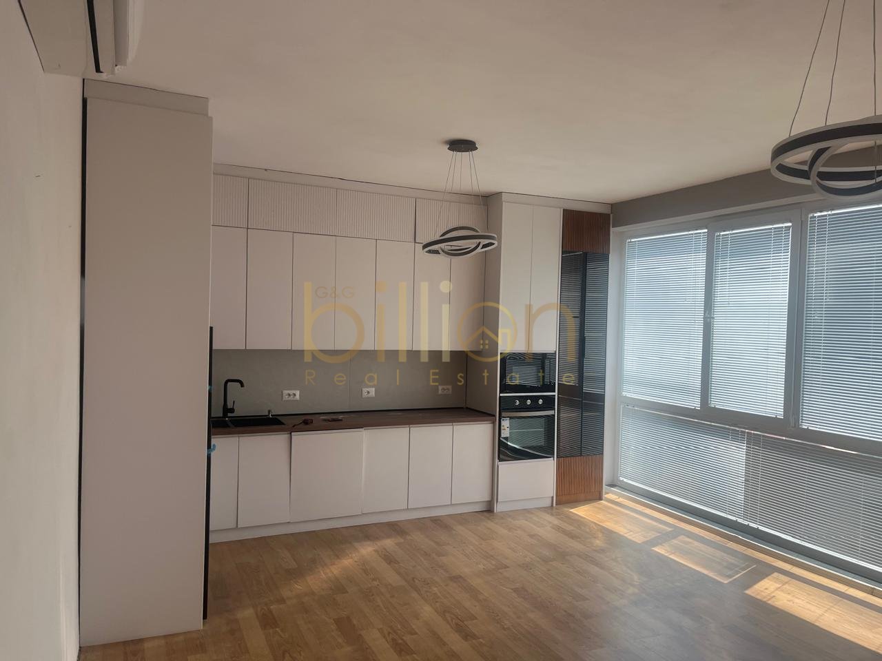 JEPET ME QIRA APARTAMENT 3+1 TE SELVIA