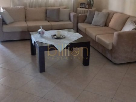 APARTAMENT 2+1 ME QIRA TEK  RRUGA MYSLYM KETA