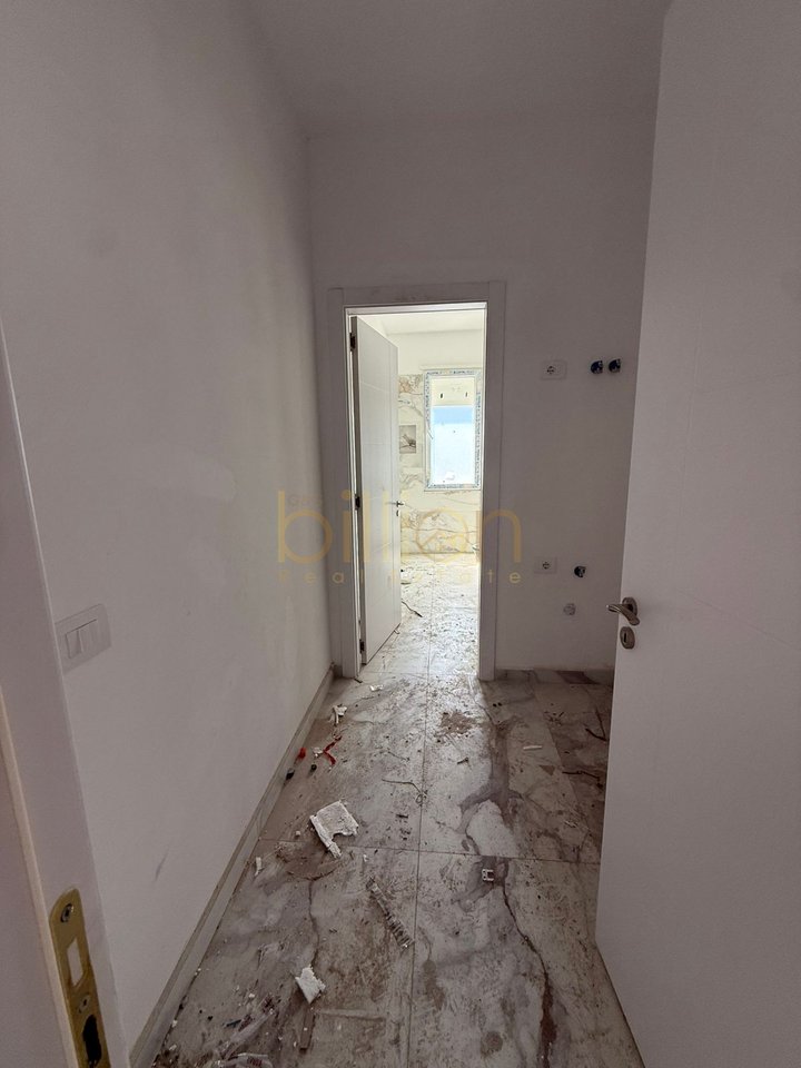 SHITET APARTAMENT 2+1+2,KOMPLEKSI WHITE POWER KAMEZ