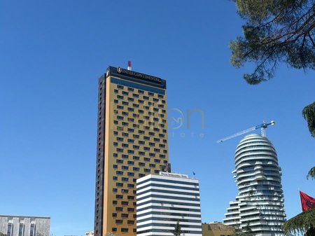 AFFITTASI APPARTAMENTO 2+1 IN CENTRO .