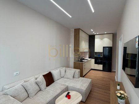 VENDESI APPARTAMENTO 1+1, RESIDENZA HENKE, DI FRONTE ALL'OSPEDALE AMERICANO N.3