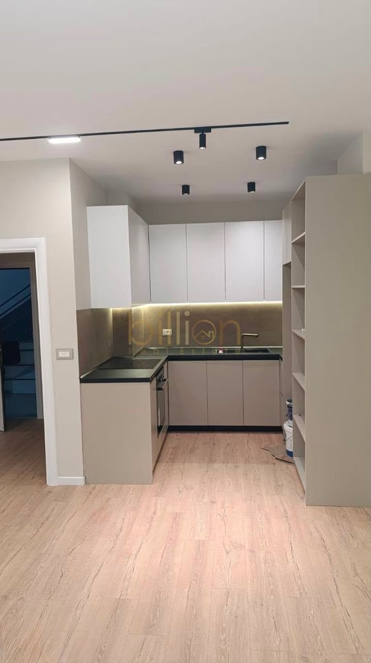 JEPET ME QERA APARTAMENT 1+1 – PËRBALLË DELIJORGJIT