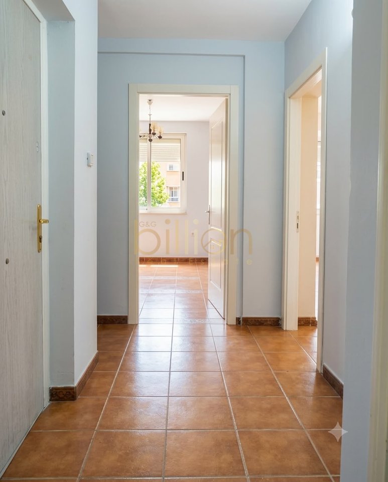 AFFITTASI APPARTAMENTO 1+1 IN VIA MUHAMET GJOLLESHA, 21 DHJETORI
