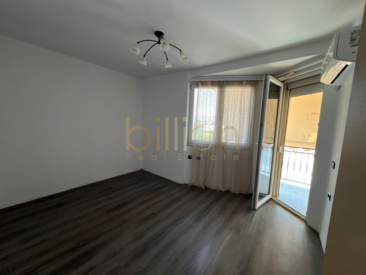 FOR SALE 2+1 APARTMENT NEAR THE FORMER AVIATION FIELD