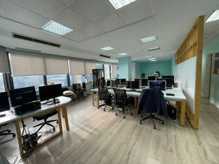 Office space for rent at the Twin Towers