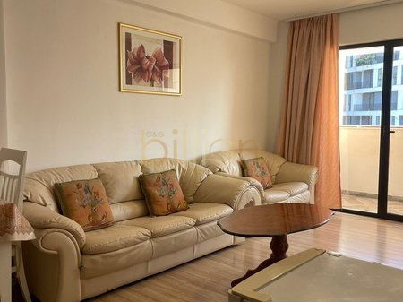 SHITET APARTAMENT 3+1+2 NË RRUGEN  5 MAJI