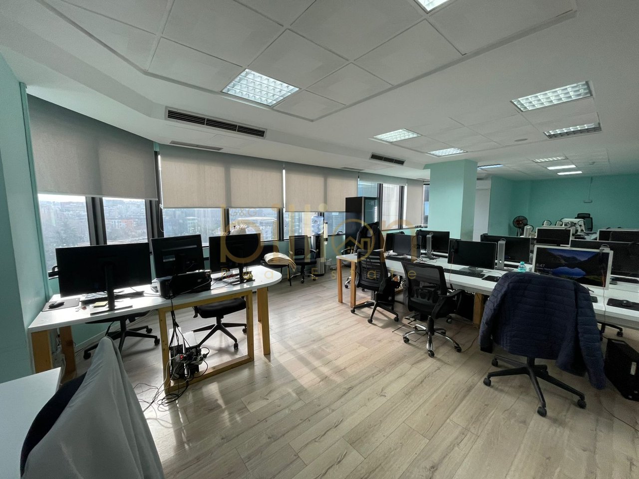 OFFICE SPACE FOR RENT AT THE TWIN TOWERS