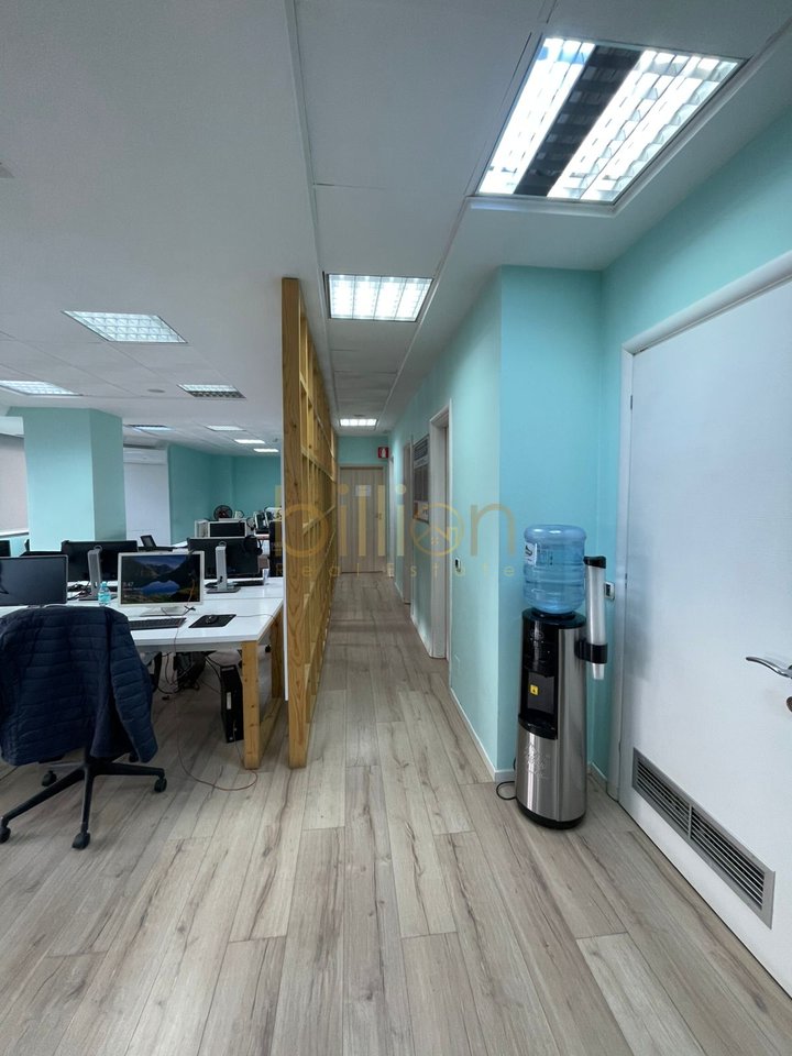 OFFICE SPACE FOR RENT AT THE TWIN TOWERS